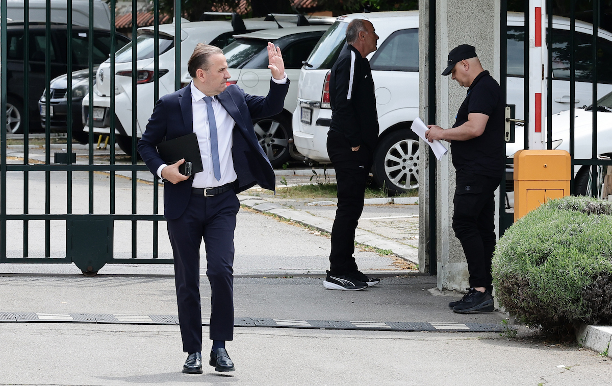 Epilog Skupštine? ''Tresla se gora'' u Partizanu, Mijat ''za dlaku'' izbegao smenu!